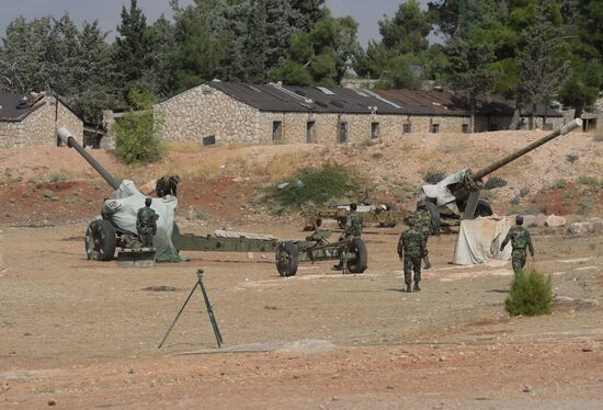 Syrian Arab Army's 2nd Corps 10th Division off Katana city, Syria