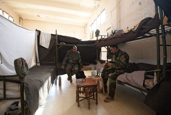 Syrian Arab Army's 2nd Corps 10th Division off Katana city, Syria