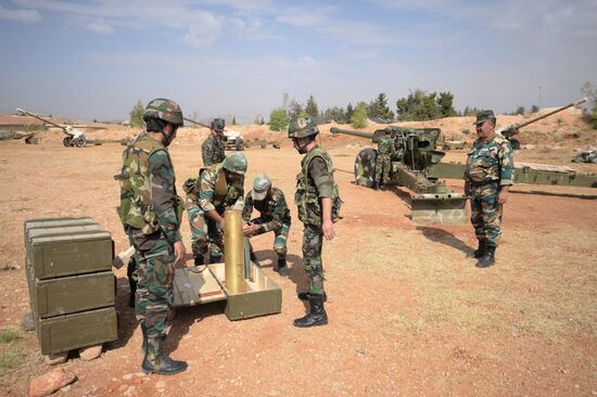 Syrian Arab Army's 2nd Corps 10th Division off Katana city, Syria