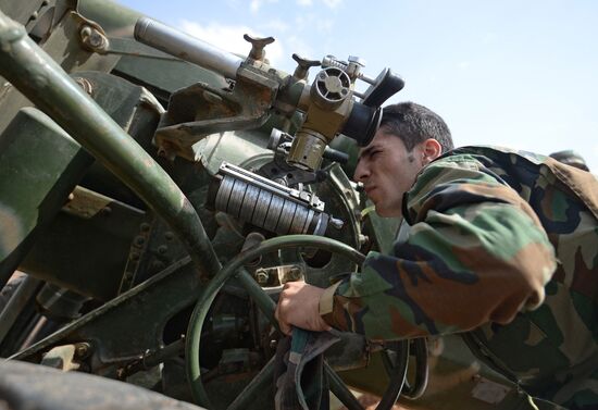 Syrian Arab Army's 2nd Corps 10th Division off Katana city, Syria