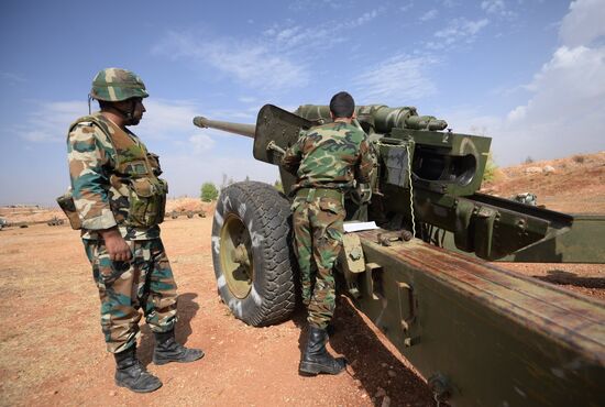 Syrian Arab Army's 2nd Corps 10th Division off Katana city, Syria