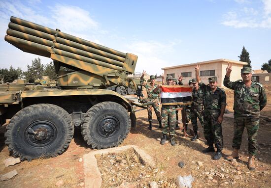 Syrian Arab Army's 2nd Corps 10th Division off Katana city, Syria