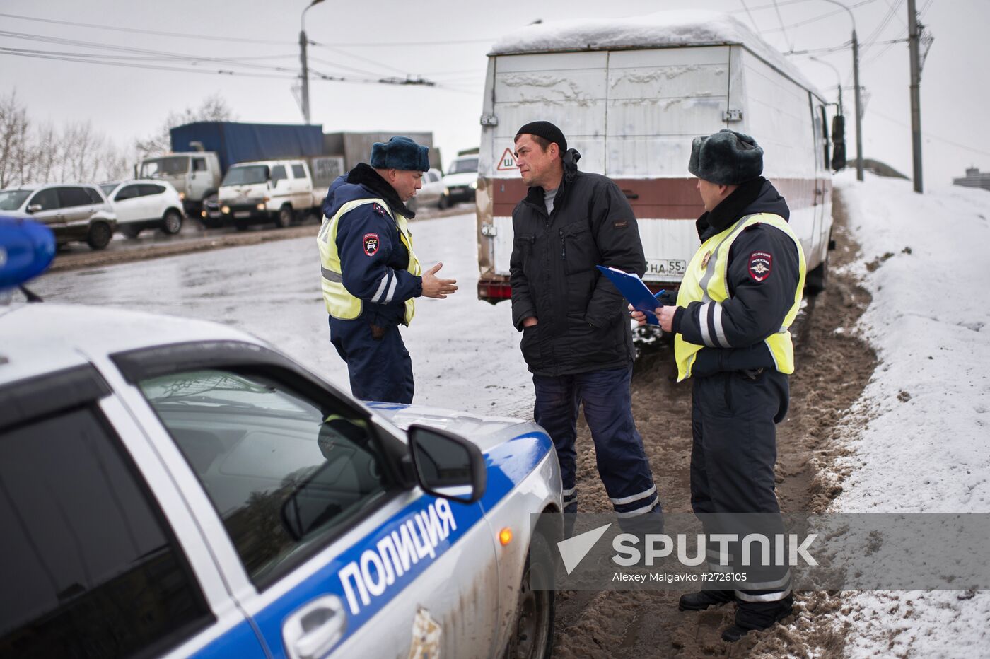 Traffic police working in Omsk