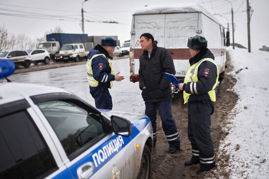 Traffic police working in Omsk