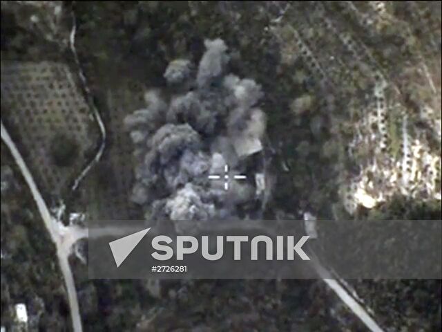 Russian Aerospace Forces carry out strikes on ISIS positions in Syria