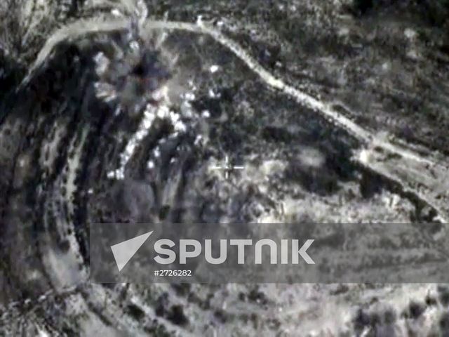 Russian Aerospace Forces carry out strikes on ISIS positions in Syria