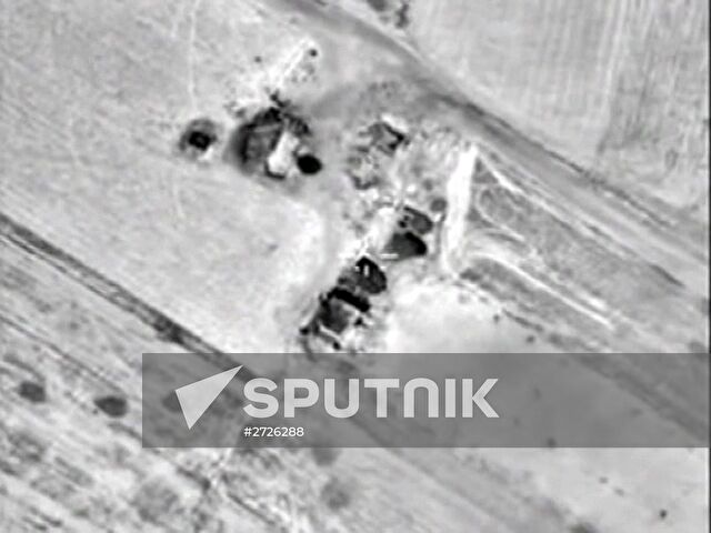 Russian Aerospace Forces carry out strikes on ISIS positions in Syria
