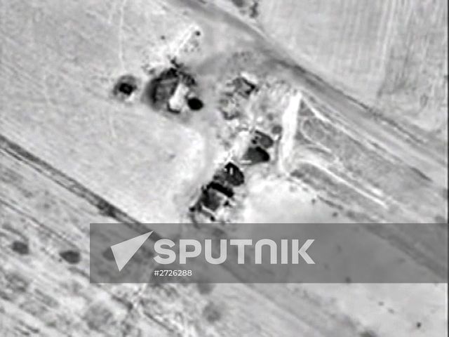 Russian Aerospace Forces carry out strikes on ISIS positions in Syria