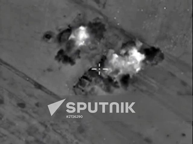 Russian Aerospace Forces carry out strikes on ISIS positions in Syria