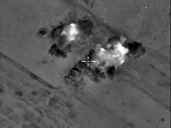 Russian Aerospace Forces carry out strikes on ISIS positions in Syria