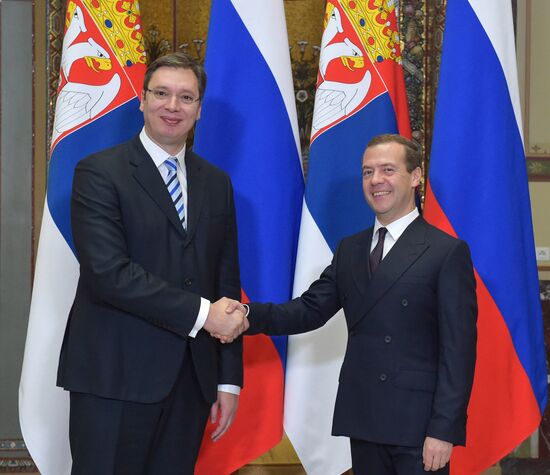 Russian Prime Minister Dmitry Medvedev and Serbian Prime Minister Aleksandar Vucic hold bilteral talks