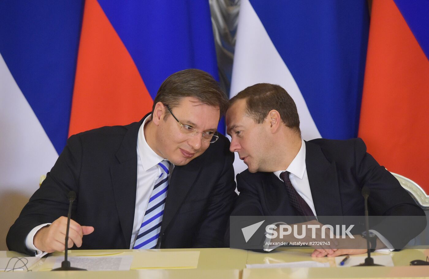 Russian Prime Minister Dmitry Medvedev and Serbian Prime Minister Aleksandar Vucic hold bilteral talks