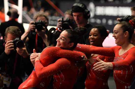 The 2015 World Gymnastics Championships. Day Five