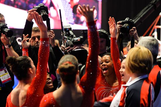 The 2015 World Gymnastics Championships. Day Five