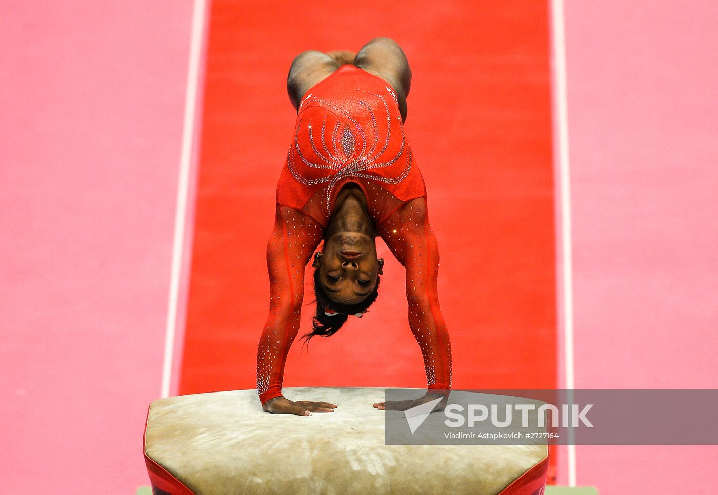 The 2015 World Gymnastics Championships. Day Five