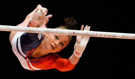 The 2015 World Gymnastics Championships. Day Five