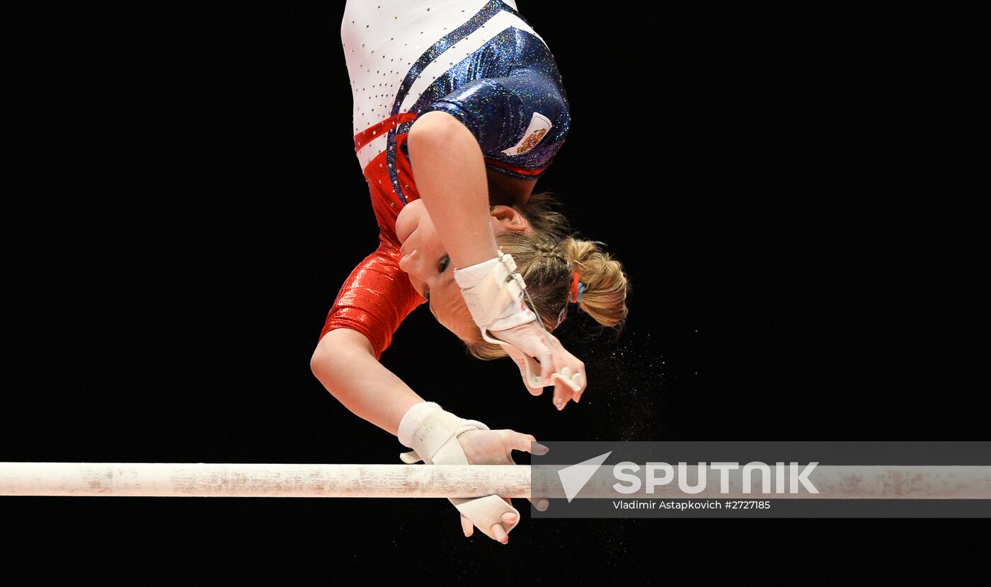 The 2015 World Gymnastics Championships. Day Five