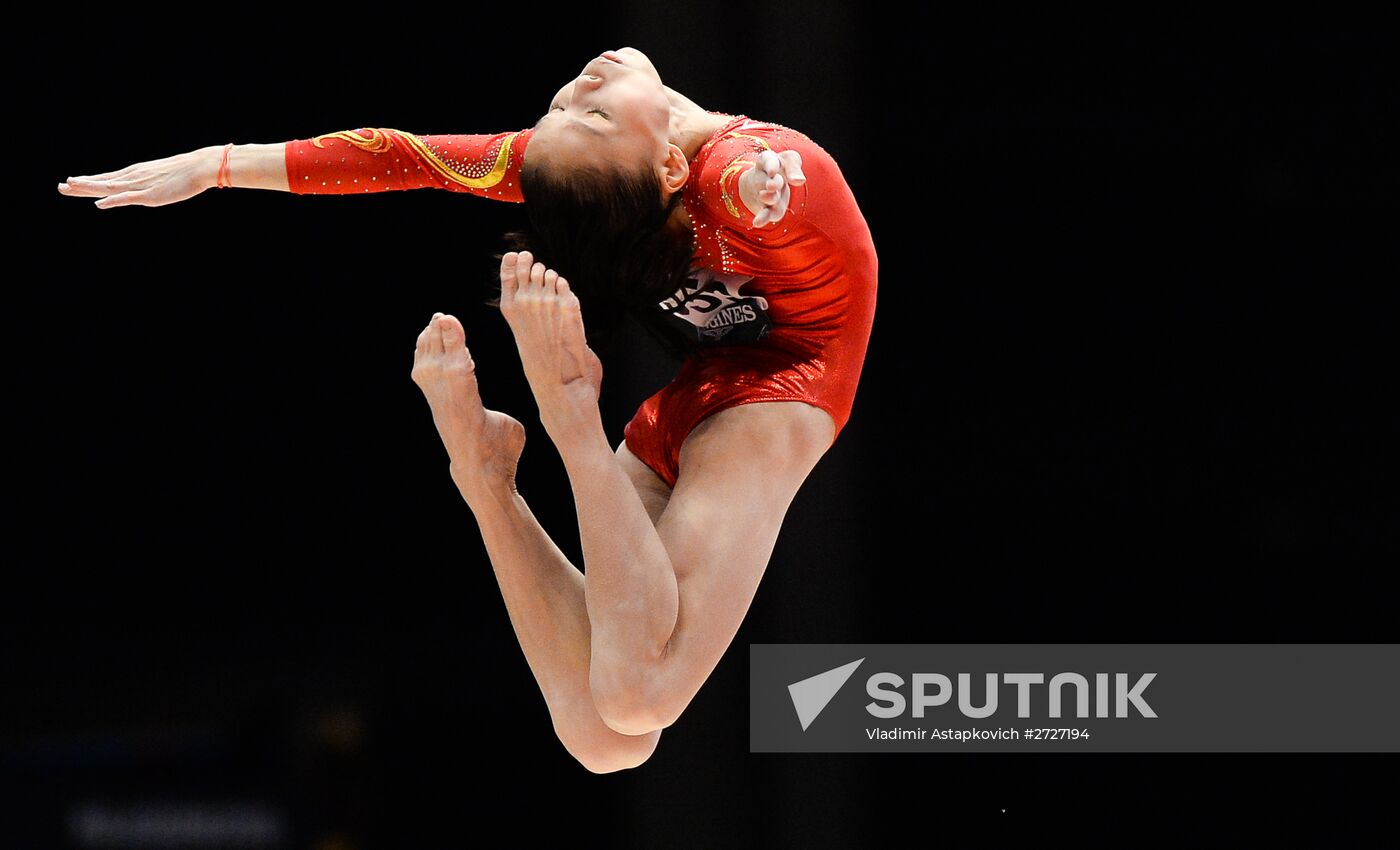 The 2015 World Gymnastics Championships. Day Five