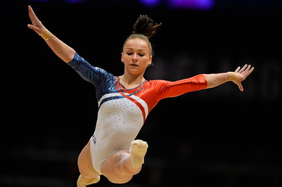 The 2015 World Gymnastics Championships. Day Five