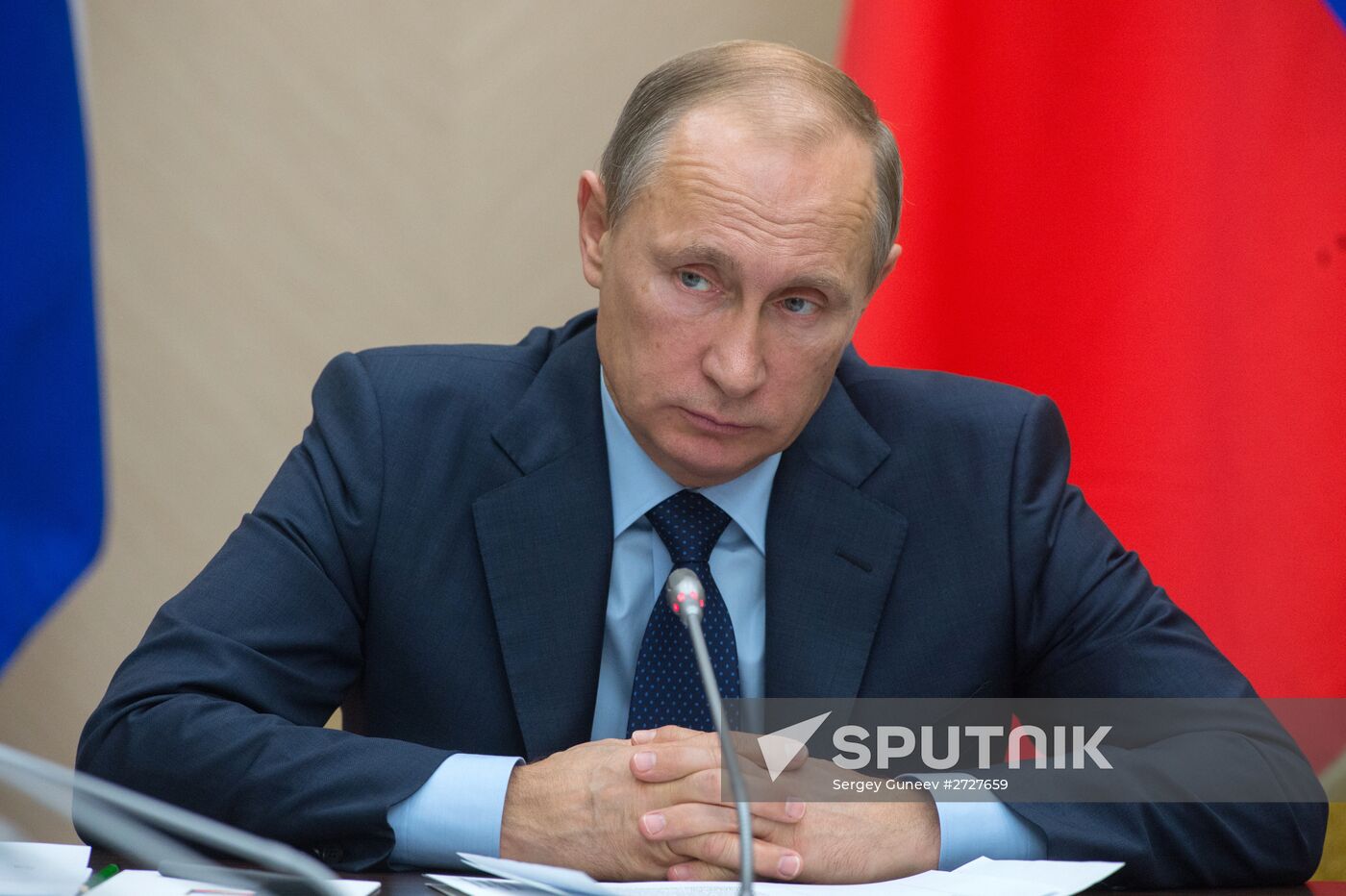 Russian President Vladimir Putin holds meeting with Government members