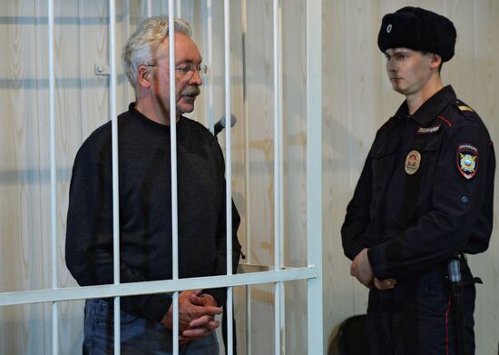 Three suspects arrested in Omsk in crane collapse case