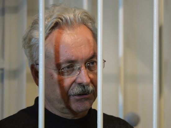 Three suspects arrested in Omsk in crane collapse case