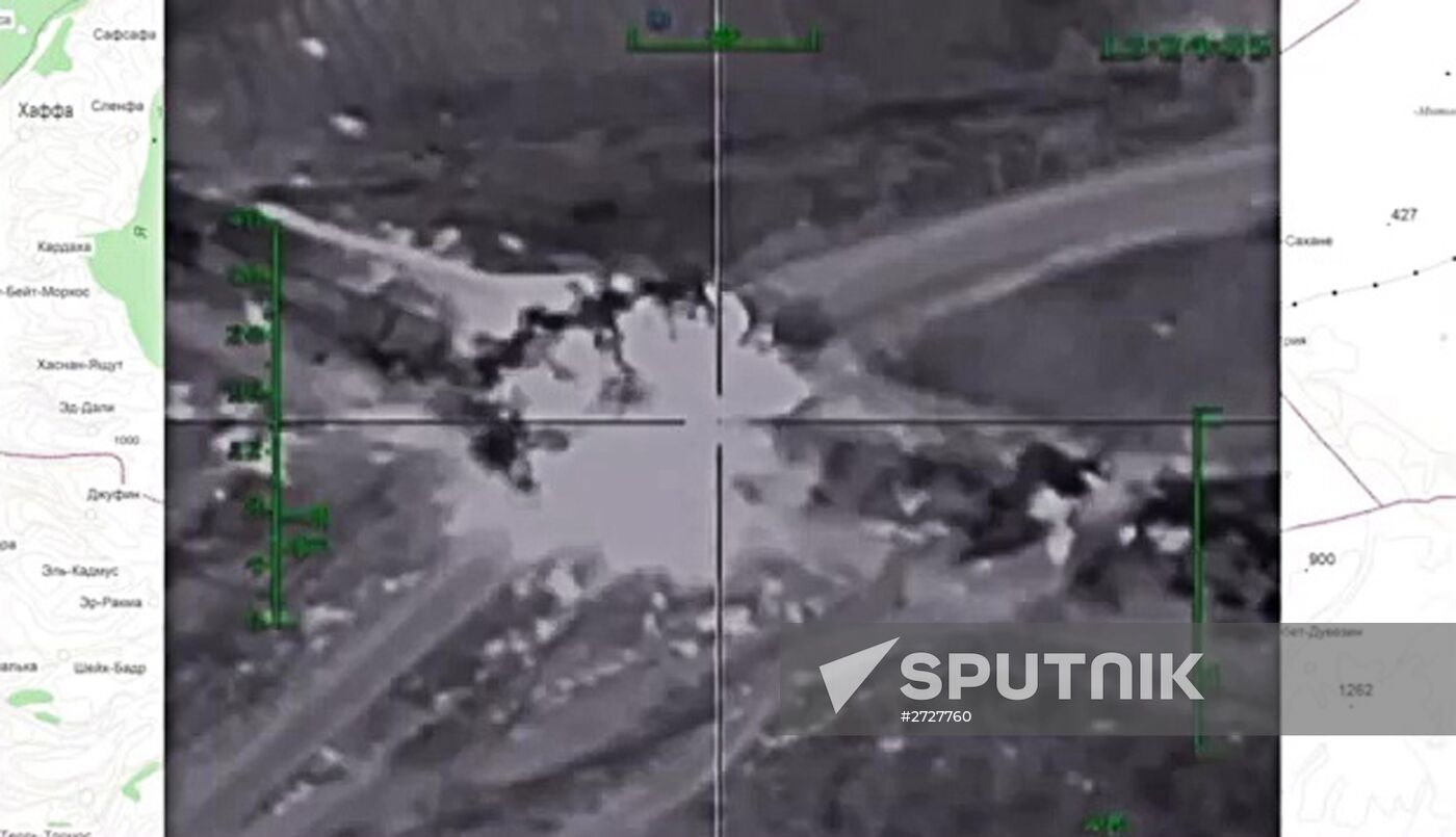 Russian air forces strike ISIS sites in Syria