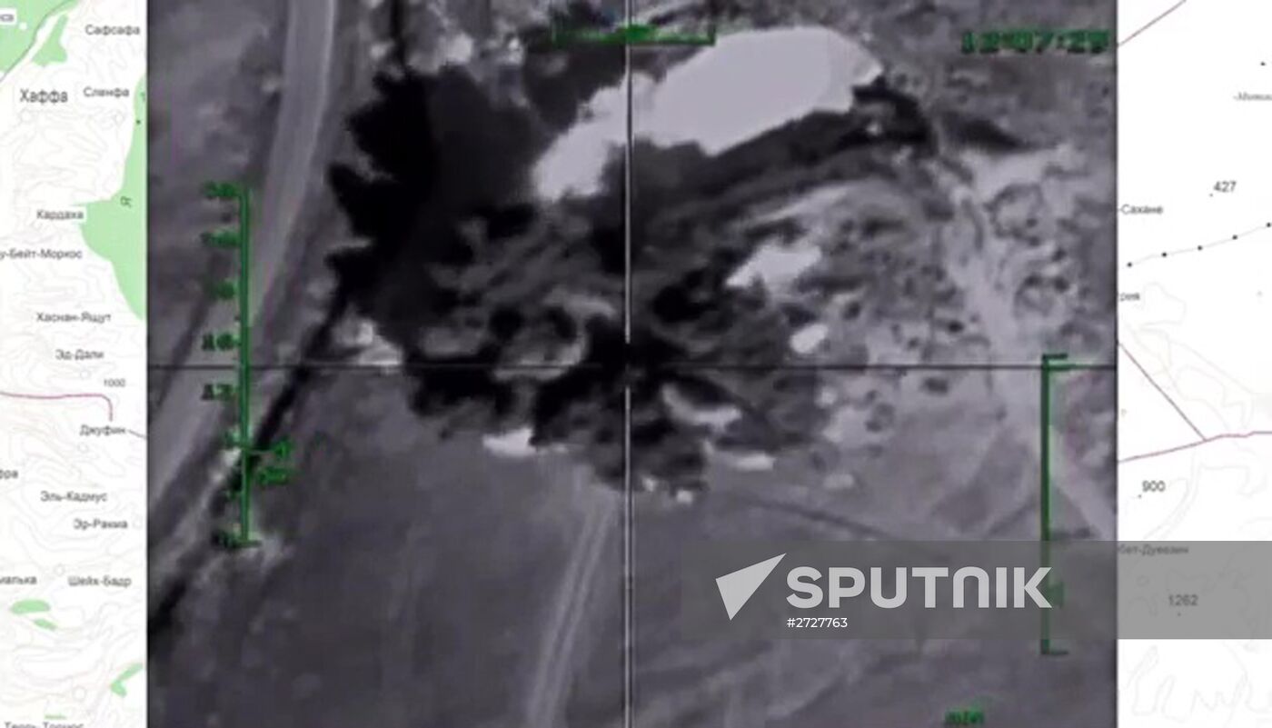 Russian air forces strike ISIS sites in Syria