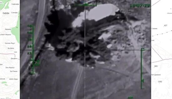 Russian air forces strike ISIS sites in Syria