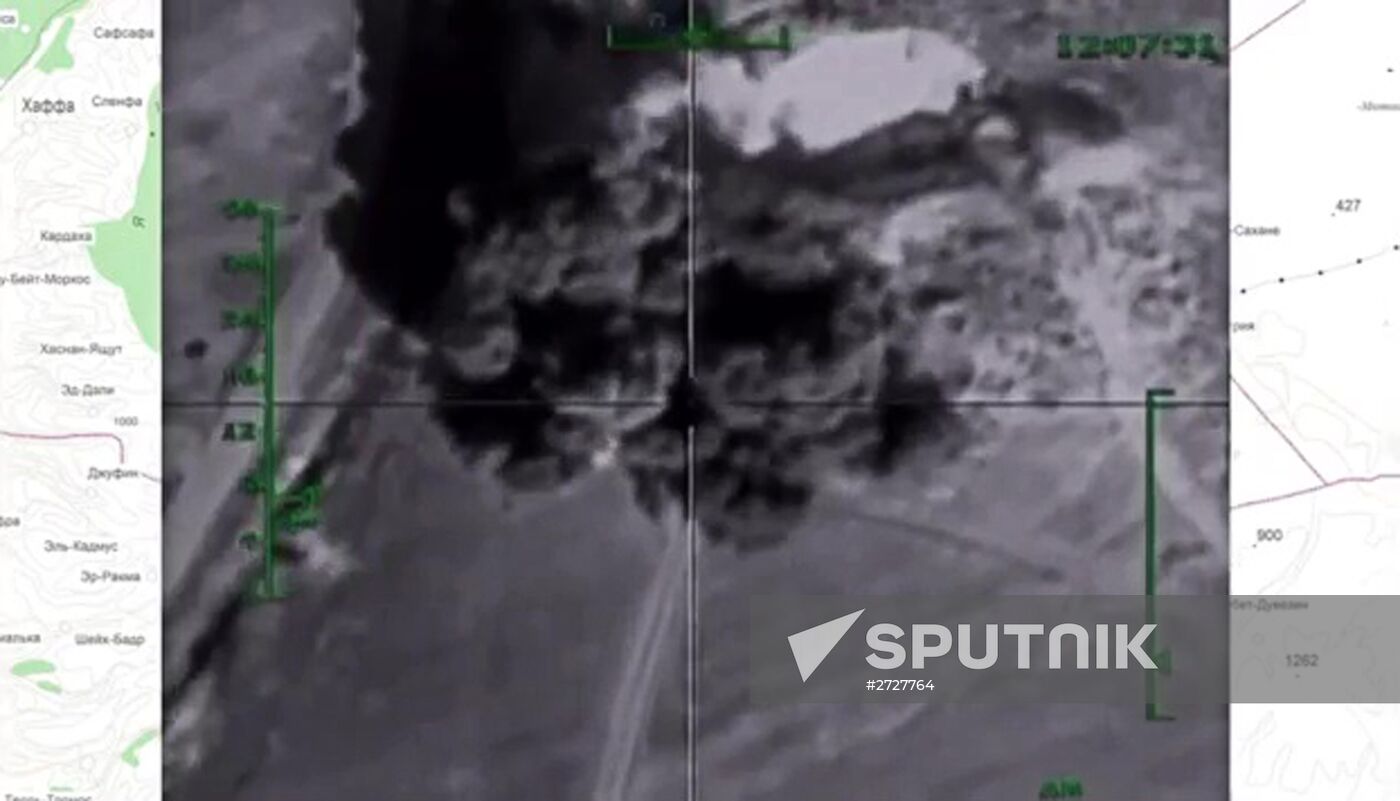 Russian air forces strike ISIS sites in Syria
