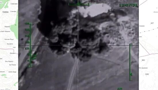 Russian air forces strike ISIS sites in Syria