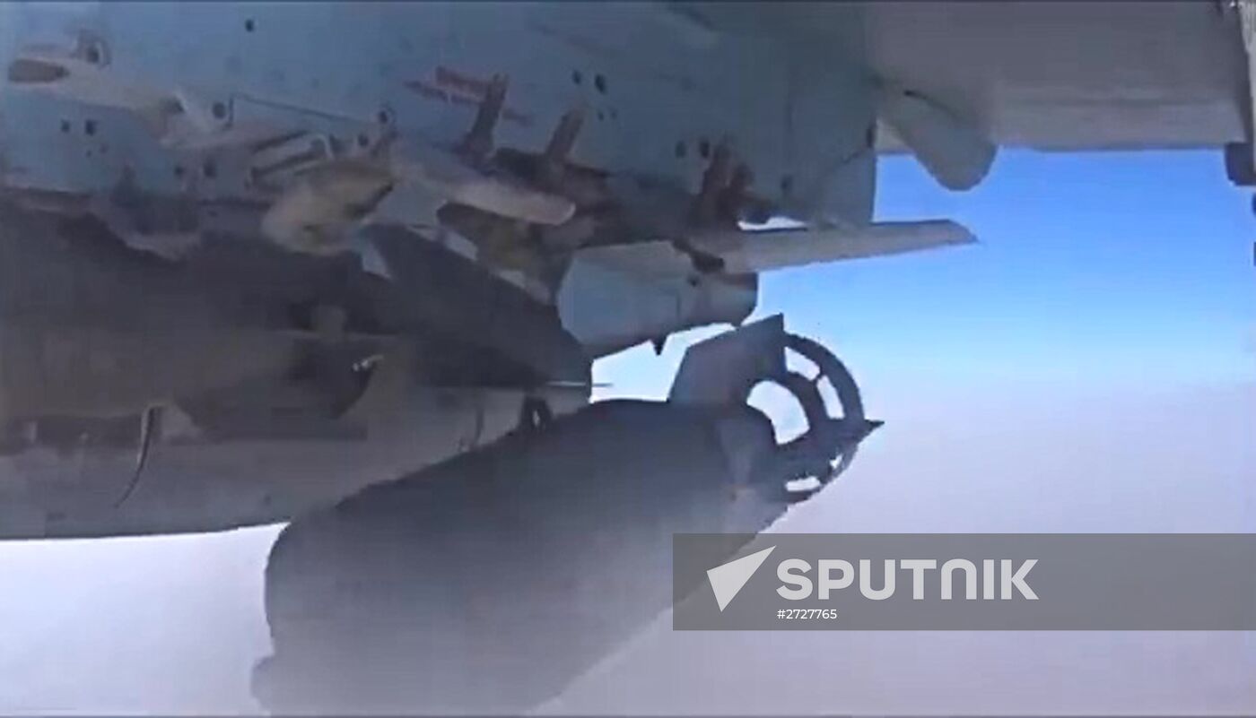 Russian air forces strike ISIS sites in Syria