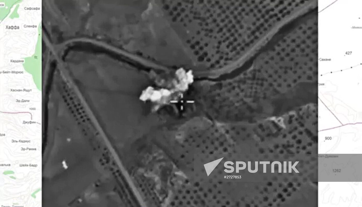 Russian air forces strike ISIS sites in Syria