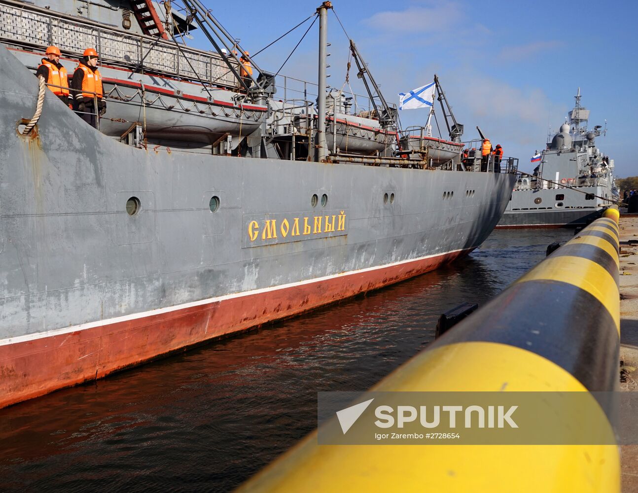 The Smolny training ship arrives at Baltiysk port