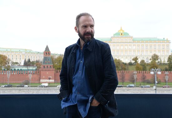 Ralph Fiennes, Naomie Harris, Dave Bautista visit Moscow for 007:Spectre premiere
