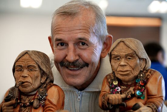 Exhibition of Primorsk Territory peoples "Living line of generations"