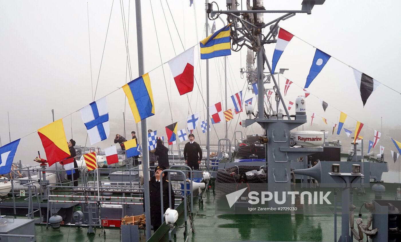 Flag-raising ceremony at Russian Navy's new rescue boats in Baltiysk