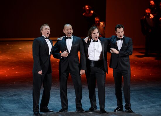 Helikon Opera historical stage re-opens