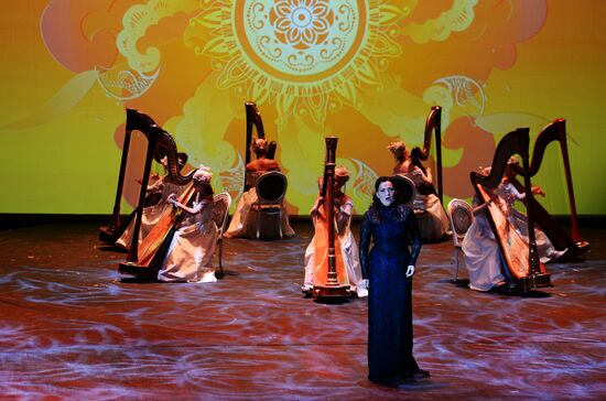 Helikon Opera historical stage re-opens