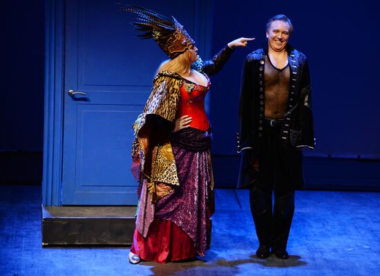 Helikon Opera historical stage re-opens