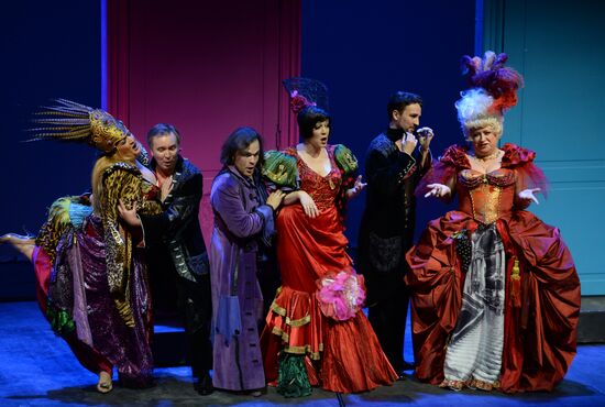 Helikon Opera historical stage re-opens