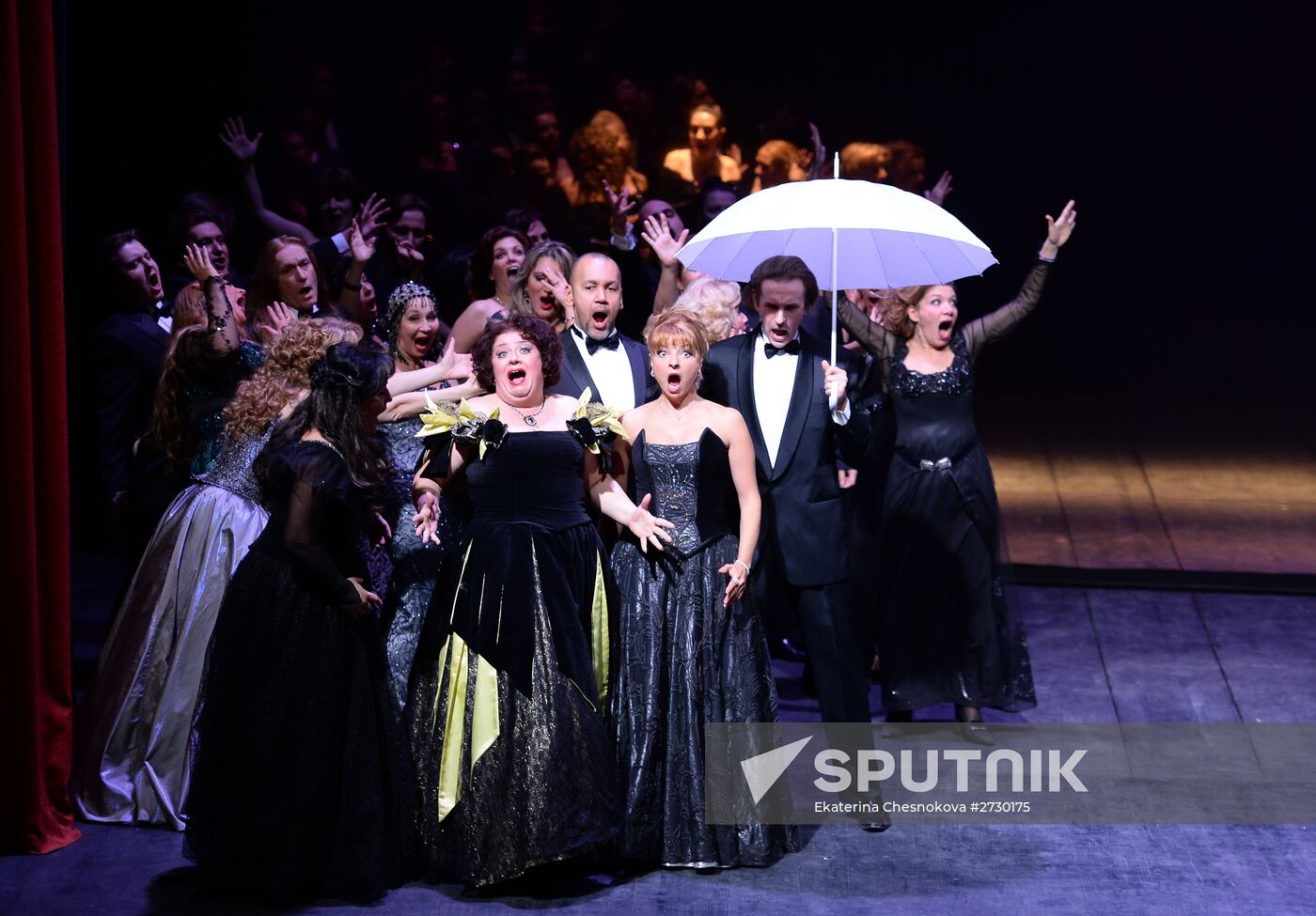 Helikon Opera historical stage re-opens