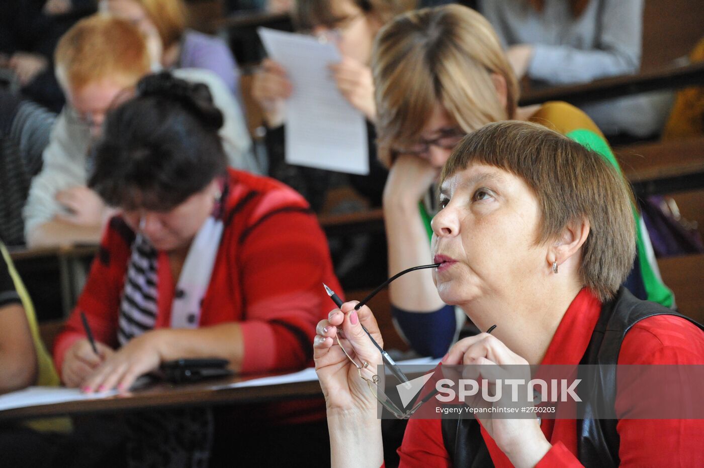 Russian citizens take National Geography Test