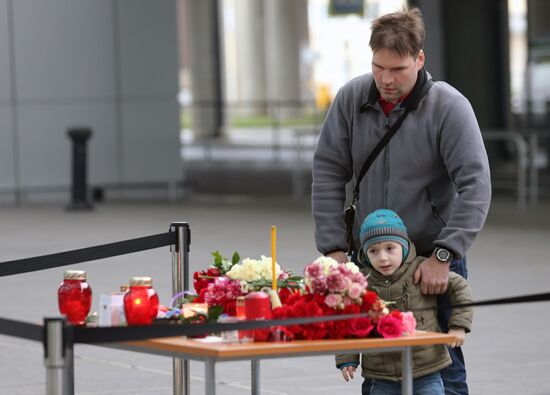 Russians mourn victims of plane crash in Egypt