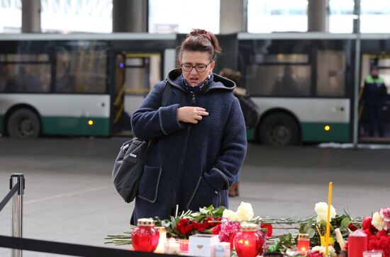 Russians mourn victims of plane crash in Egypt