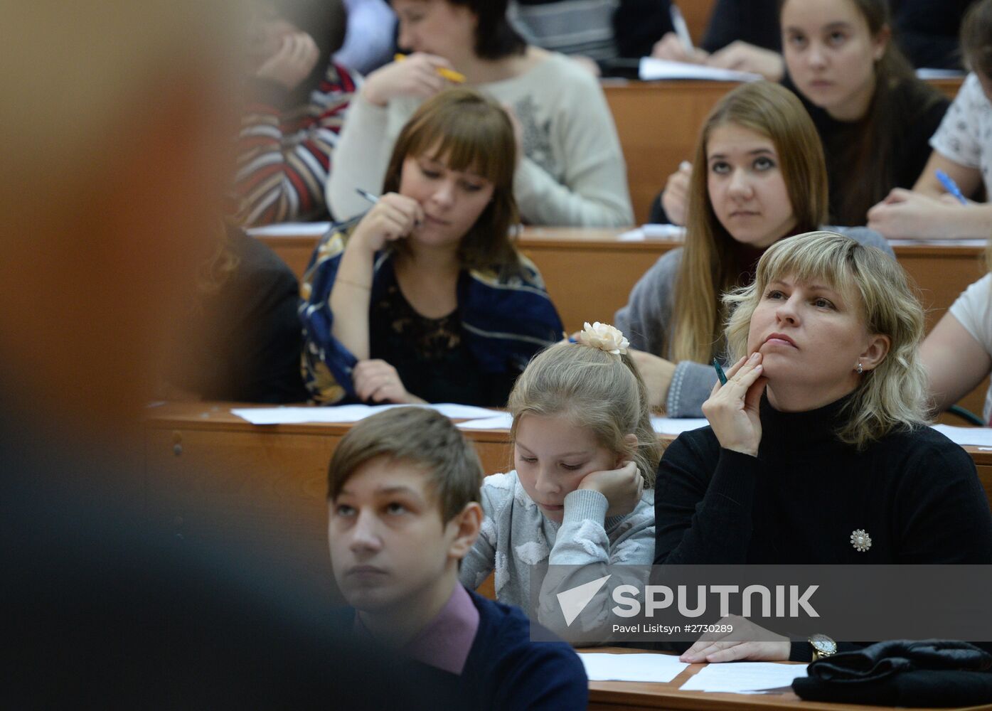 Russian citizens take National Geography Test