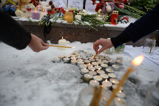 Russia observes day of mourning for Kogalymavia airliner crash victims