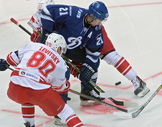 Kontinental Hockey League. Dynamo Moscow vs. Spartak Moscow