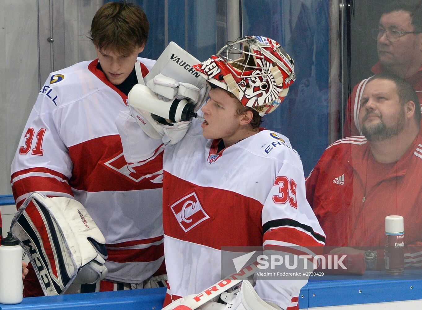 Kontinental Hockey League. Dynamo Moscow vs. Spartak Moscow