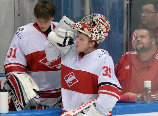 Kontinental Hockey League. Dynamo Moscow vs. Spartak Moscow